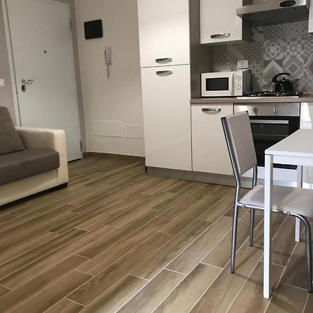Santa Croce,14 Apartments ボローニャ エクステリア 写真