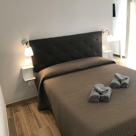 Santa Croce,14 Apartments ボローニャ エクステリア 写真