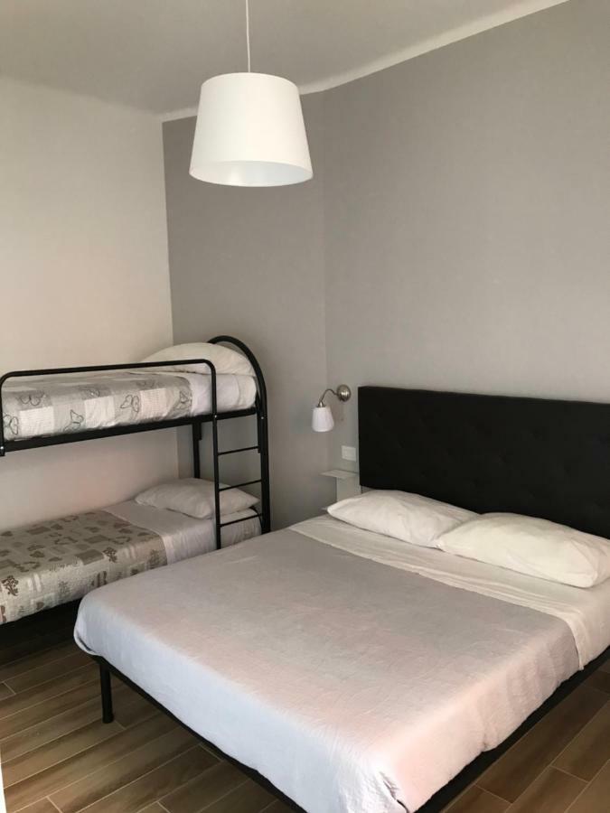 Santa Croce,14 Apartments ボローニャ エクステリア 写真